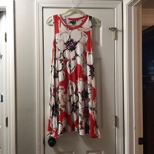 Floral sleeveless dress